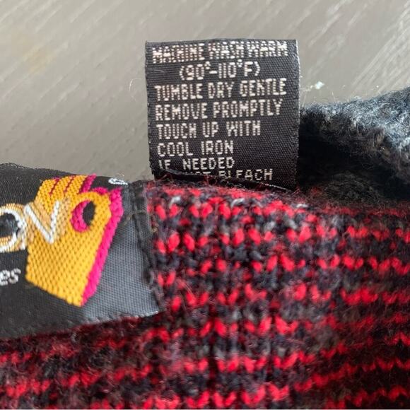 Vintage Plaid Cardigan Large Jacquard Knit VNeck 80s Sasson - Picture 13 of 15